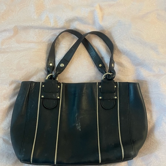 Kate spade shoulder bag. Perfect for daily or office use! - Picture 2 of 4